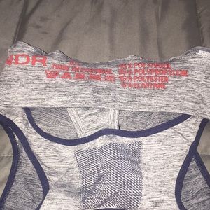 LNDR Tops - LNDR sports bra LNDR Tops - LNDR sports bra